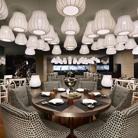 Aston Priority Simatupang Hotel And Conference Center Jakarta Eksteriør billede