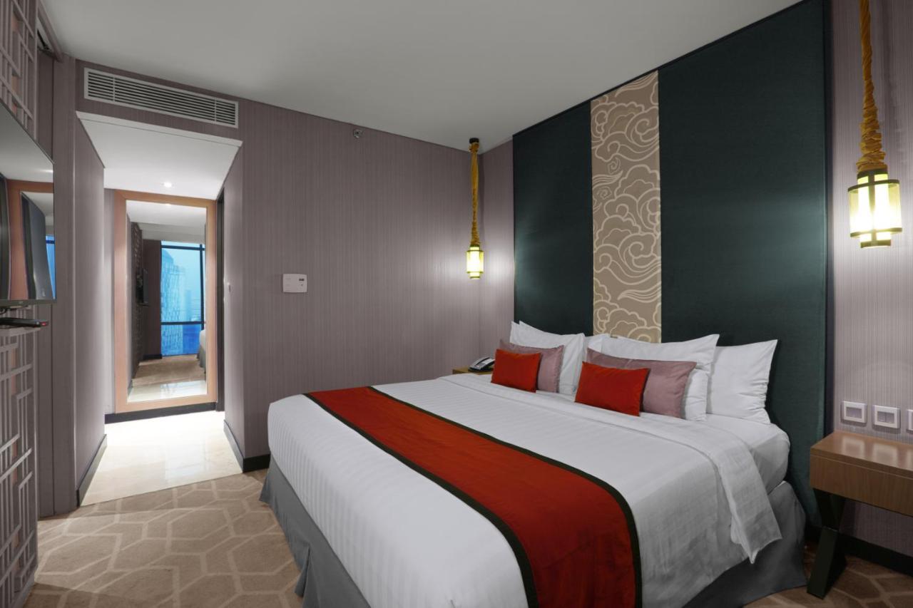Aston Priority Simatupang Hotel And Conference Center Jakarta Eksteriør billede