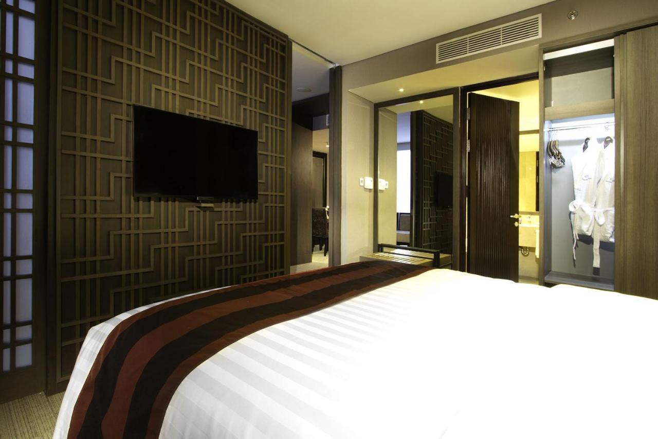 Aston Priority Simatupang Hotel And Conference Center Jakarta Eksteriør billede