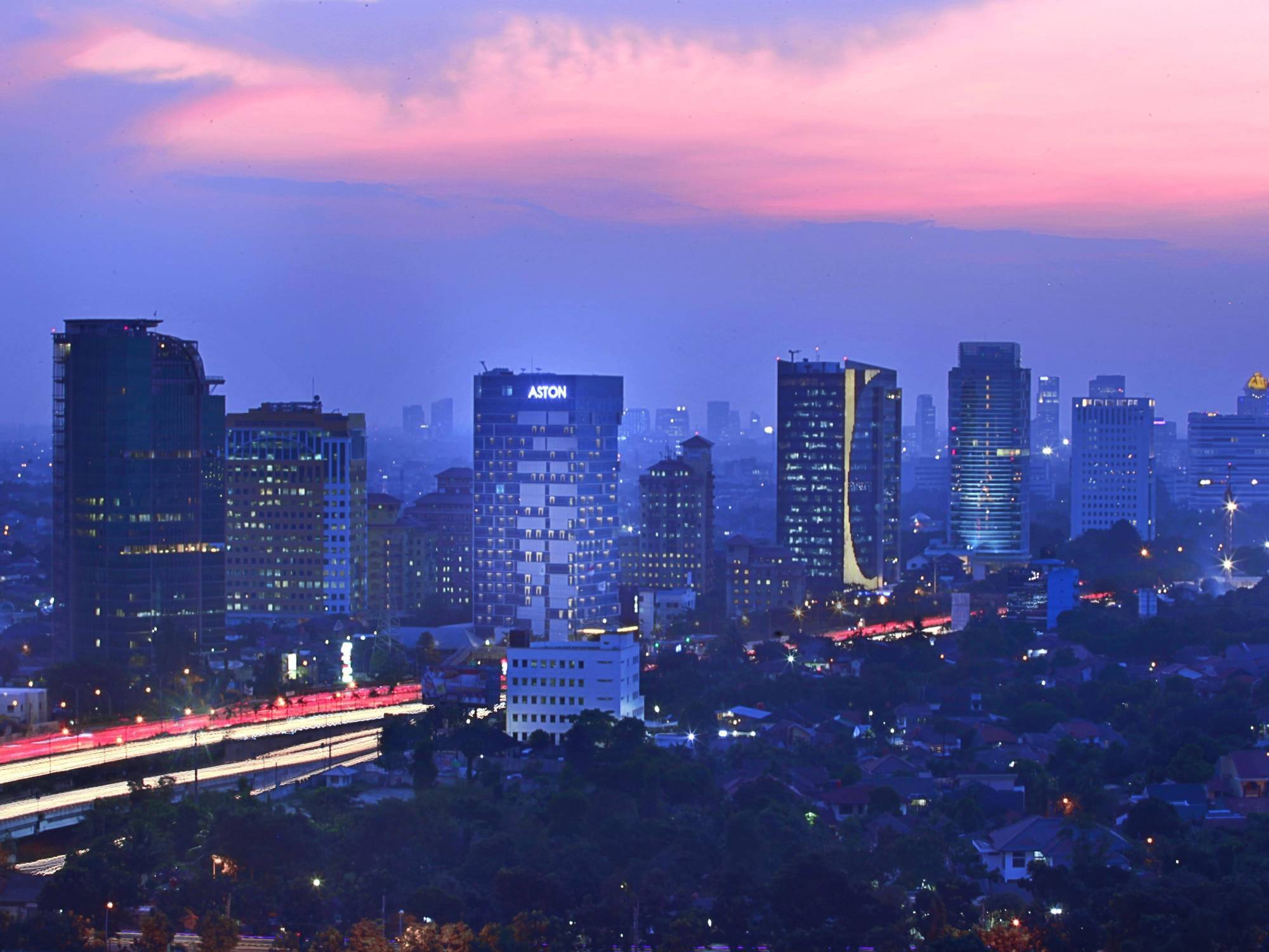 Aston Priority Simatupang Hotel And Conference Center Jakarta Eksteriør billede
