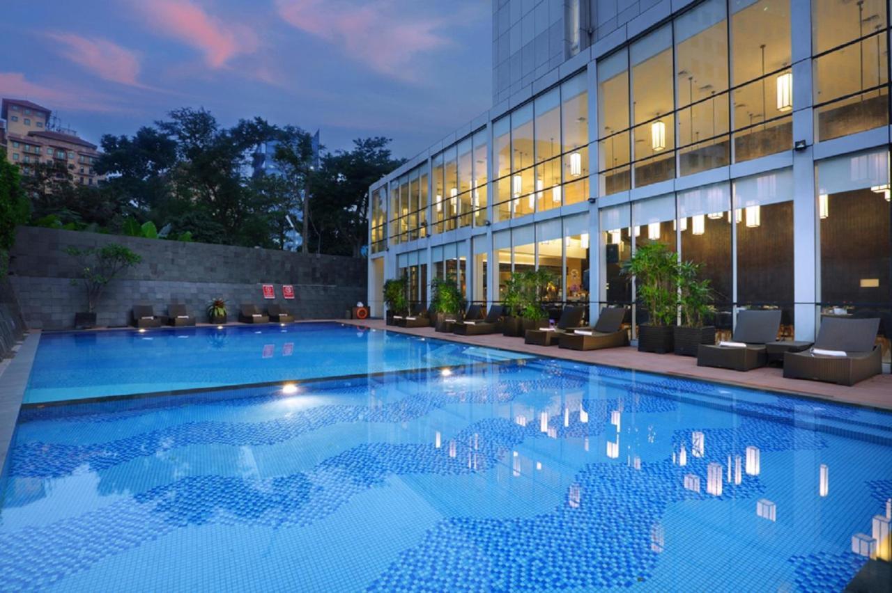 Aston Priority Simatupang Hotel And Conference Center Jakarta Eksteriør billede