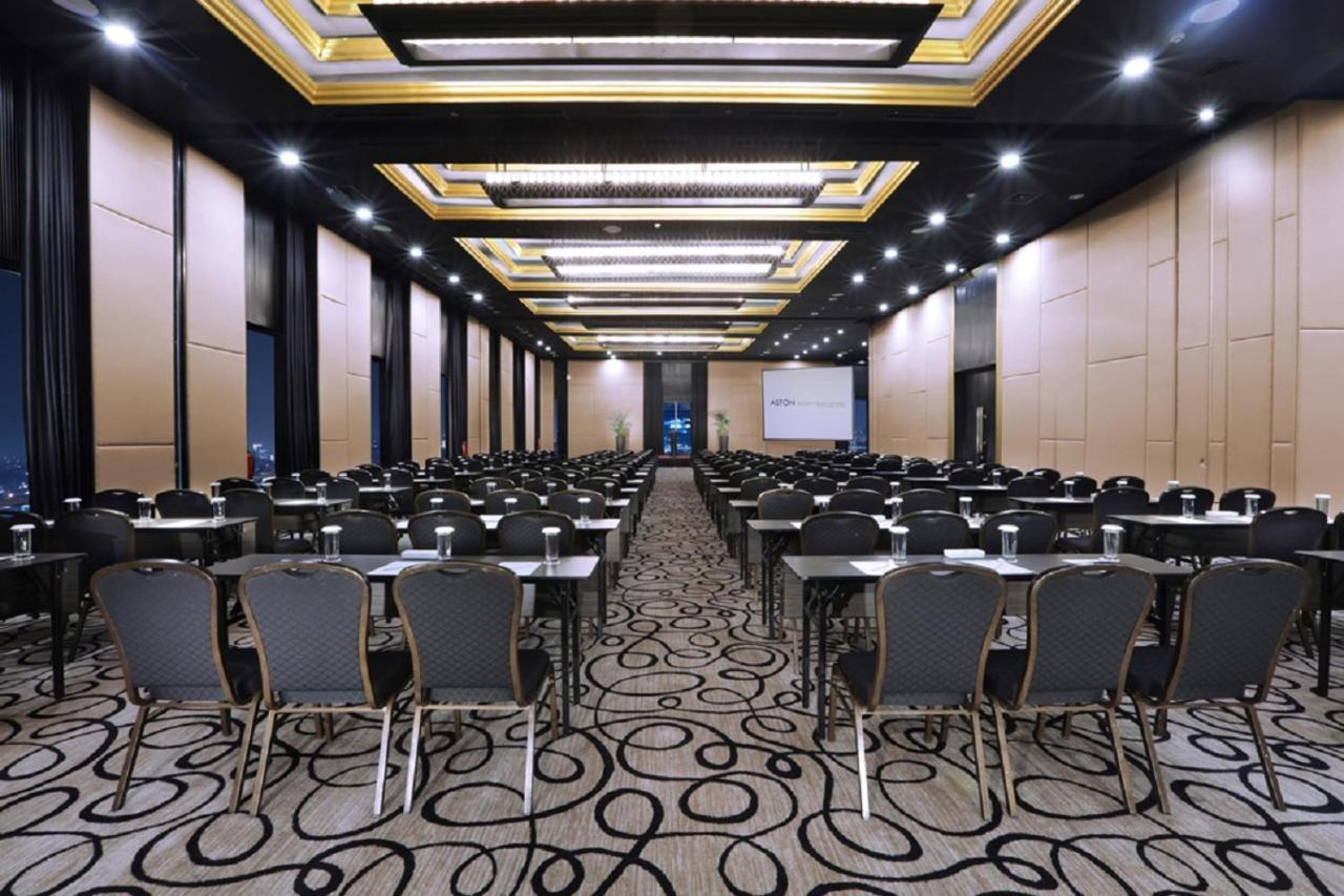 Aston Priority Simatupang Hotel And Conference Center Jakarta Eksteriør billede